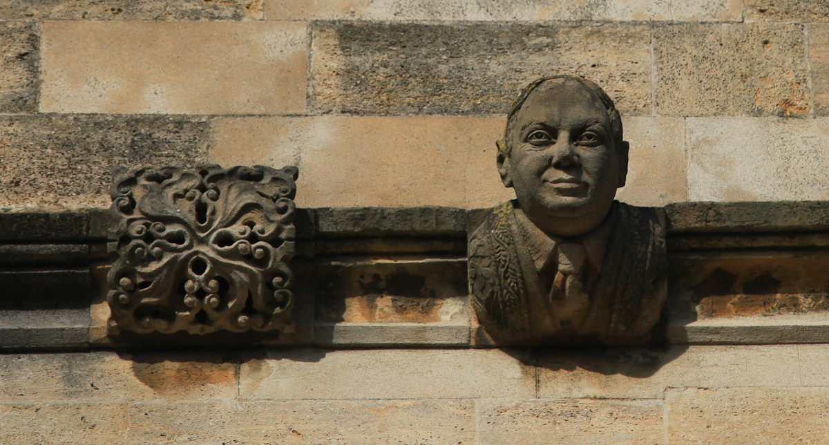 Grotesque